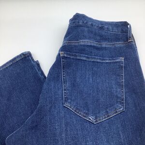 Express Womens 90s Slim Super High‎ Rise Jeans Blue Size Large Short NWT